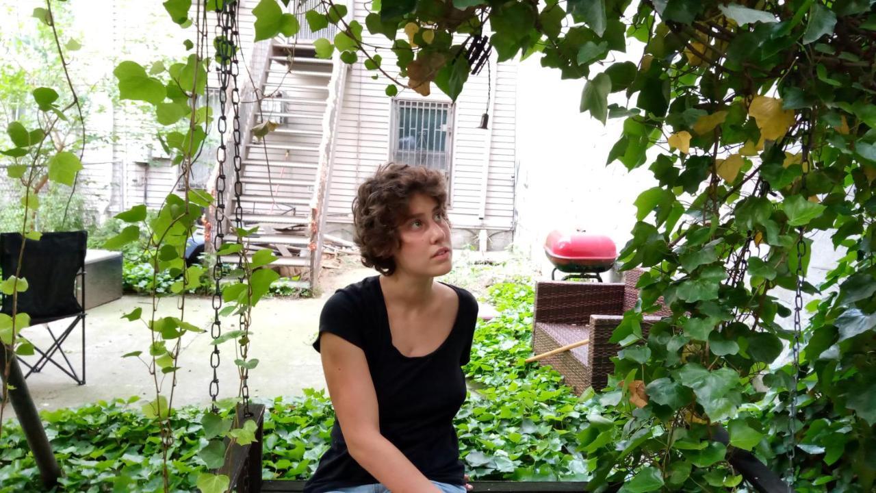 Large Triple Room In Williamsburg Homestay *