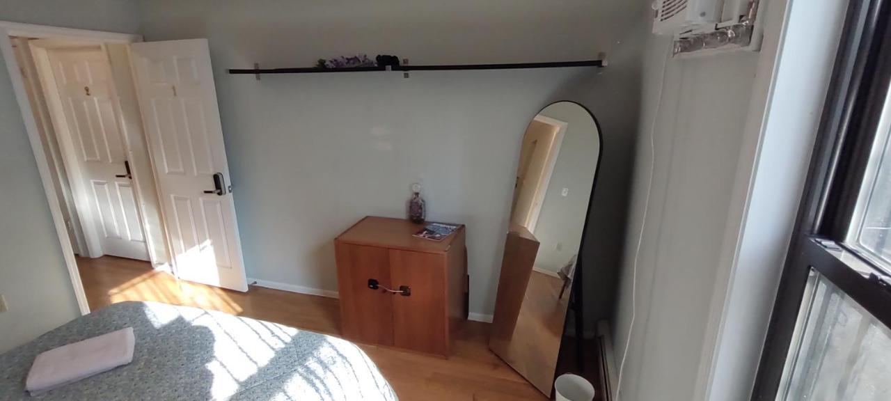 Homestay Large Triple Room In Williamsburg New York