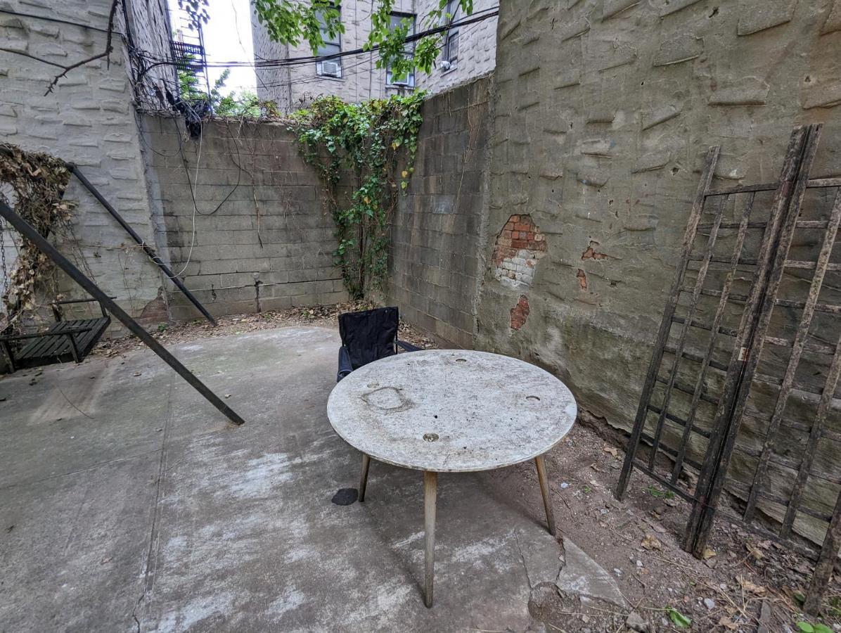 Homestay Large Triple Room In Williamsburg *
